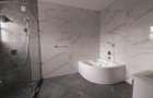 5 Bed Townhouse with En Suite in Lavington - 8