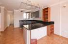 1 Bed Apartment with En Suite at Lantana Road - 3