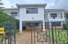 4 Bed Townhouse with En Suite in Spring Valley - 2