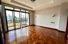 Furnished 4 Bed Apartment with En Suite at Riverside - 6