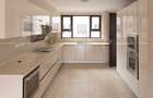 3 Bed Apartment with En Suite in Riverside - 2