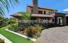 5 Bed House with En Suite in Runda - 18