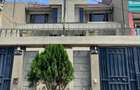4 Bed Townhouse with En Suite at Nasra Court - 1
