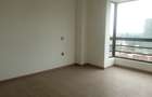 3 Bed Apartment with En Suite in Riverside - 5
