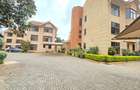 6 Bed Townhouse with En Suite at James Gichuru - 2