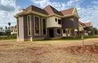 5 Bed Villa with En Suite in Karen - 1