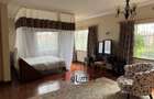 5 Bed House with En Suite in Runda - 3