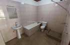 5 Bed Townhouse with En Suite in Kilimani - 9