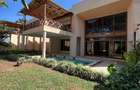 5 Bed House with En Suite at Lavington - 8