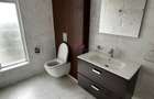 1 Bed Apartment with En Suite at Westland - 5