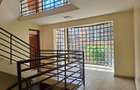 5 Bed Townhouse with En Suite in Westlands Area - 20