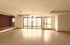 3 Bed Apartment with En Suite in Riverside - 1