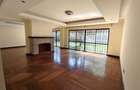 5 Bed Townhouse with En Suite in Lavington - 5
