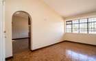 5 Bed House with En Suite in Westlands Area - 11