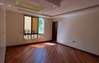 5 Bed Townhouse with En Suite in Kileleshwa - 13