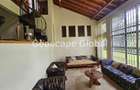 4 Bed House with En Suite in Nyari - 5