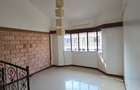 5 Bed Townhouse with En Suite at Grevillea Grove - 8