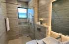3 Bed Apartment with Swimming Pool in Riverside - 4
