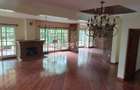 5 Bed House with En Suite in Rosslyn - 2
