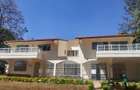 5 Bed Villa with En Suite in Nyari - 1