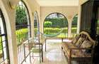 6 Bed Townhouse with En Suite in Lavington - 4