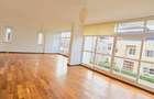 5 Bed Townhouse with En Suite in Lavington - 9