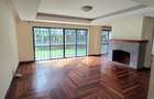 5 Bed Townhouse with En Suite at Lavington Convent Drive - 7