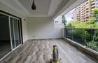 3 Bed Apartment with En Suite at Riverside Drive - 7