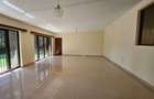 4 Bed House with En Suite in Runda - 11