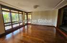 5 Bed House with En Suite in Runda - 10