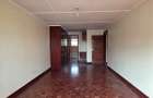 3 Bed Apartment with En Suite in Kilimani - 14