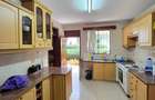 4 Bed Townhouse with En Suite in Westlands Area - 11