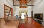 5 Bed Villa with En Suite at Kabarsiran Road - 2