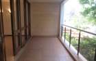 3 Bed Apartment with En Suite at Riverside Drive - 5