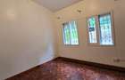 4 Bed House with En Suite at Hill View - 20