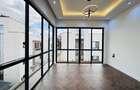 5 Bed Townhouse with En Suite at Lavington - 19