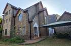 5 Bed Townhouse with En Suite at Lavington Green - 18