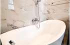 2 Bed Apartment with En Suite at Riverside Drive - 9