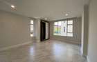 3 Bed Apartment with En Suite in Rhapta Road - 4