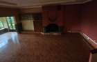 4 Bed House with En Suite at Loresho Road - 20