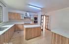 5 Bed Townhouse with En Suite at Lavington - 13