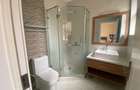 4 Bed Apartment with En Suite in Brookside - 14