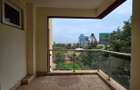 4 Bed Apartment with En Suite in Parklands - 1