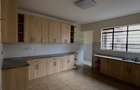 5 Bed Townhouse with En Suite at Convent Drive - 5