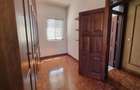 5 Bed House with Garden in Rosslyn - 7