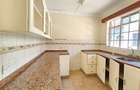 3 Bed Apartment with En Suite in Riverside - 5