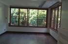 6 Bed House with En Suite at Loresho Area - 11