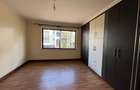 5 Bed Townhouse with En Suite in Westlands Area - 18