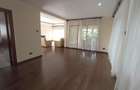 5 Bed Townhouse with En Suite in Lavington - 2