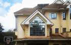 5 Bed Townhouse with En Suite in Lavington - 1